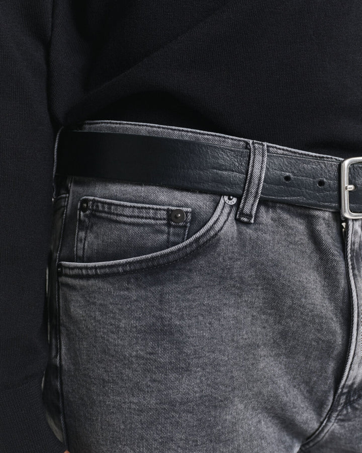 GANT Regular Gant Black Wash Jeans/Traperice 1000250