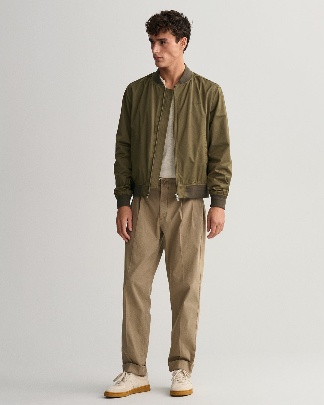 GANT Relaxed Tapered Cotton Suit Pants/Hlače 1505181