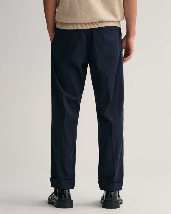 GANT Relaxed Tapered Cotton Suit Pants/Hlače 1505181