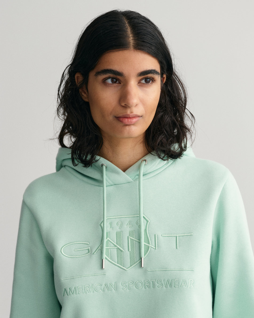 GANT Reg Tonal Shield Hoodie/Duks 4203648