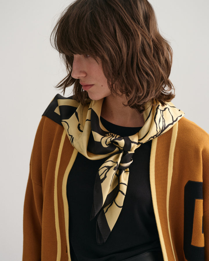 GANT Silk Scarf /Marama 4920190