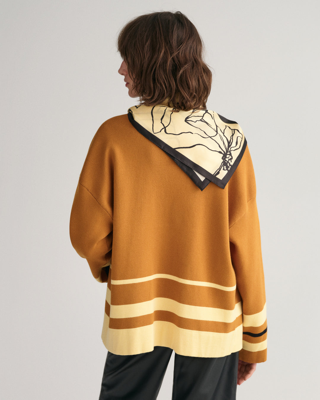 GANT Silk Scarf /Marama 4920190