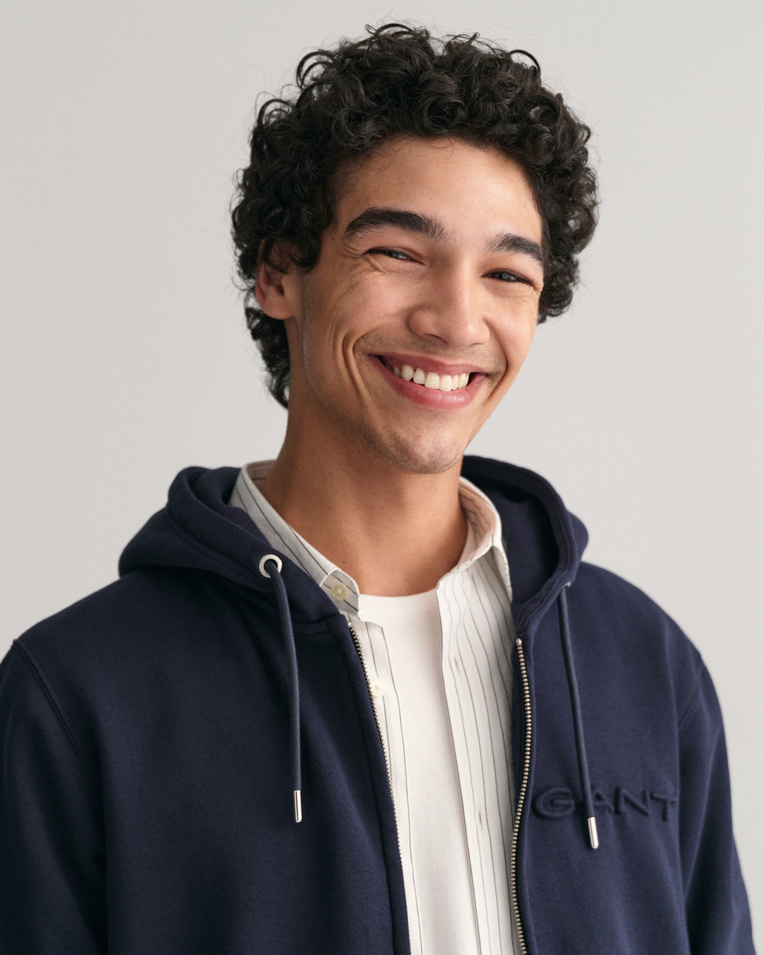 GANT Embossed Full Zip Hoodie/Duks 2068024