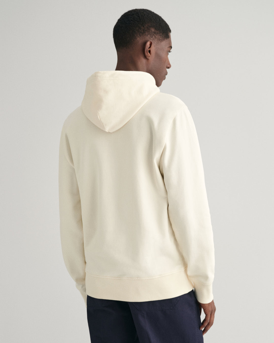 GANT Logo Script Hoodie/ Duks 2037045