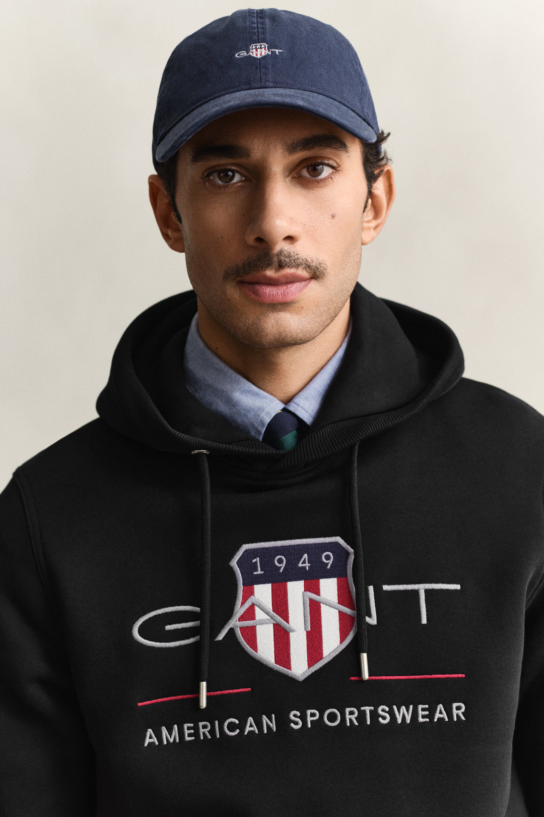 GANT Archive Shield Hoodie/Duks 2047082