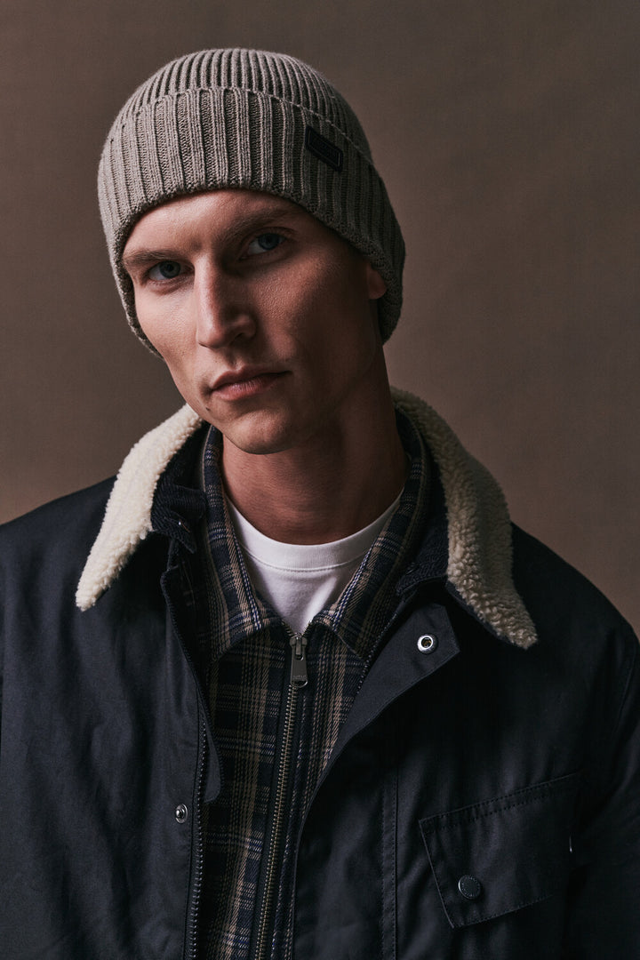 B.Intl Chester Beanie/Kapa MHA0877