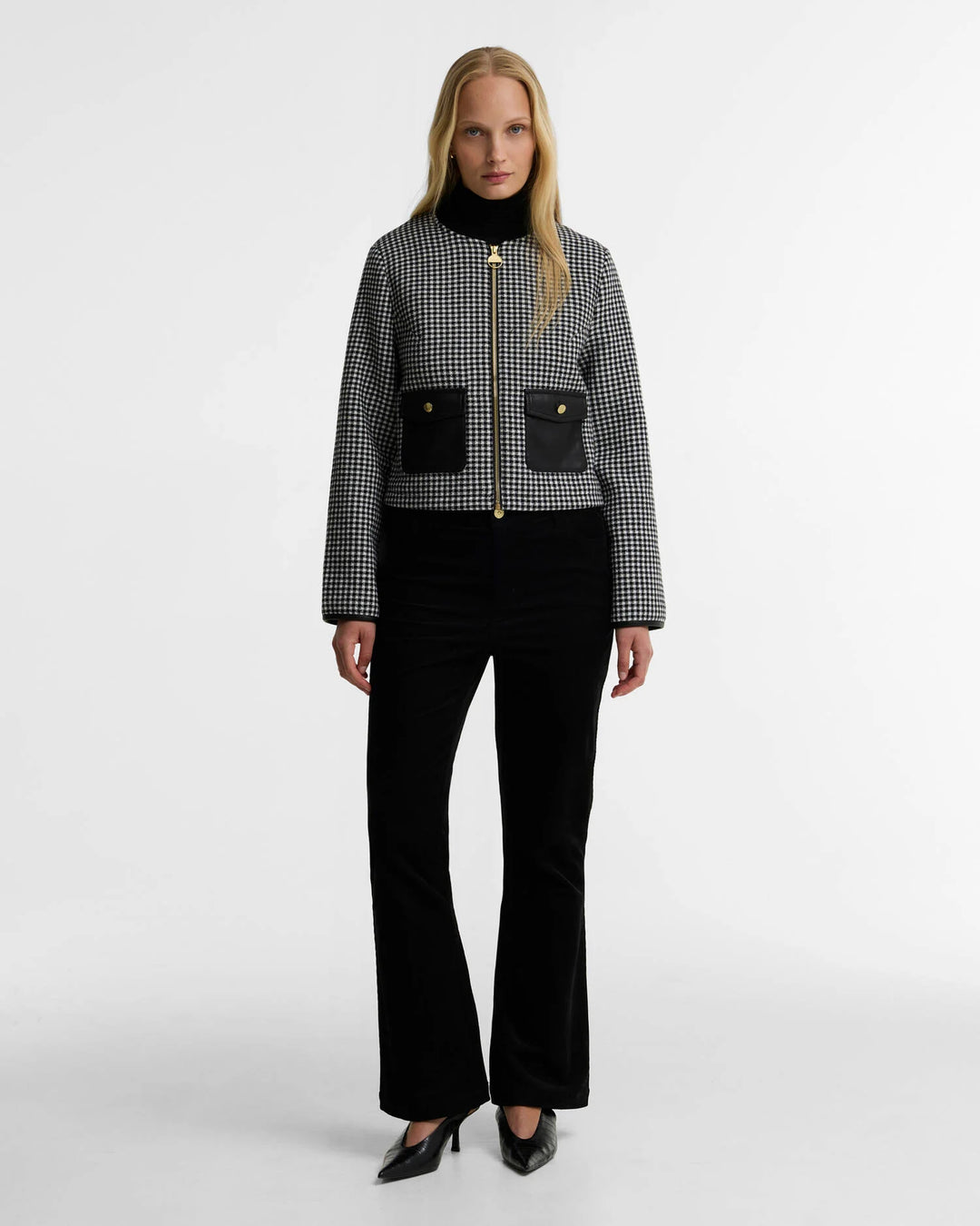 B.Intl Halina Jacket/Jakna LOS0093