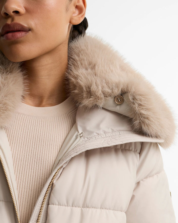 B.Intl Cyrus Puffer Jacket/Jakna LQU1938