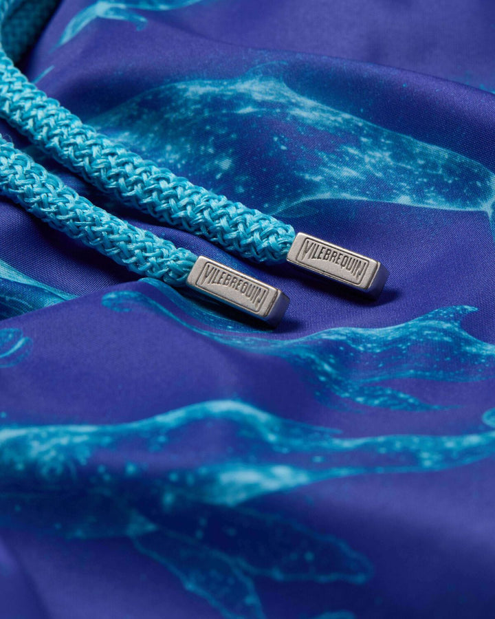 Vilebrequin Ultra-light and packable Swim Shorts Sparkling Whales /Kupaće MAHEJ308