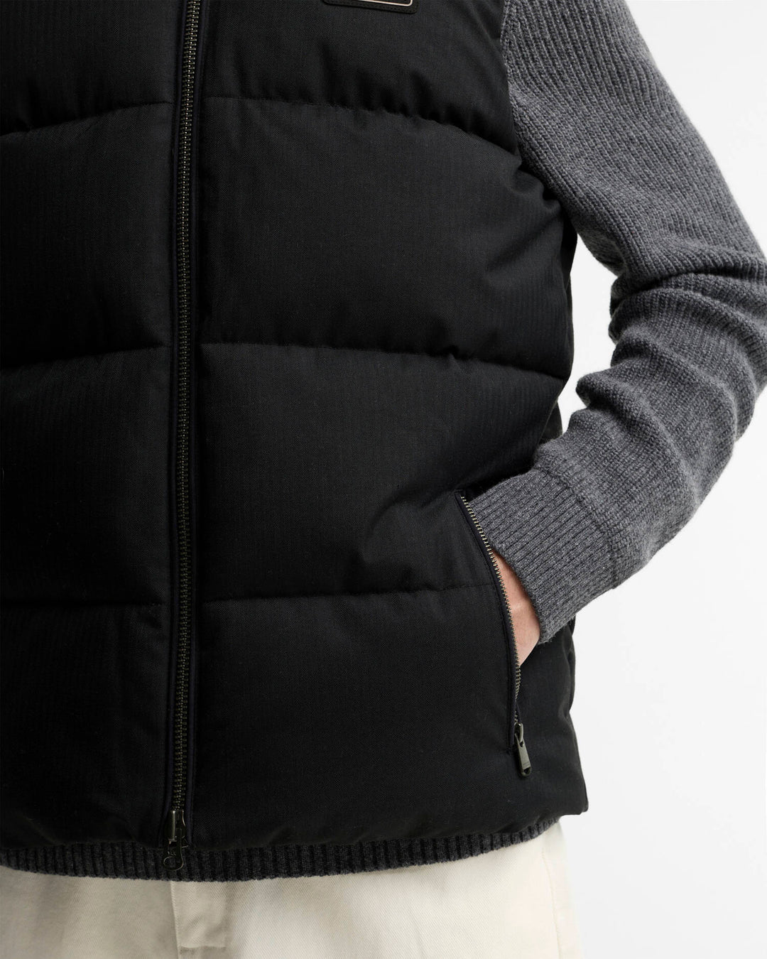 B.Intl Tour Gilet/Prsluk MGI0338
