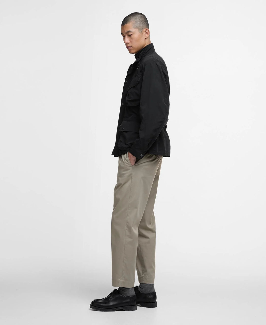 B.Intl Contemporary A7 Showerproof Jacket/Jakna MSP0147