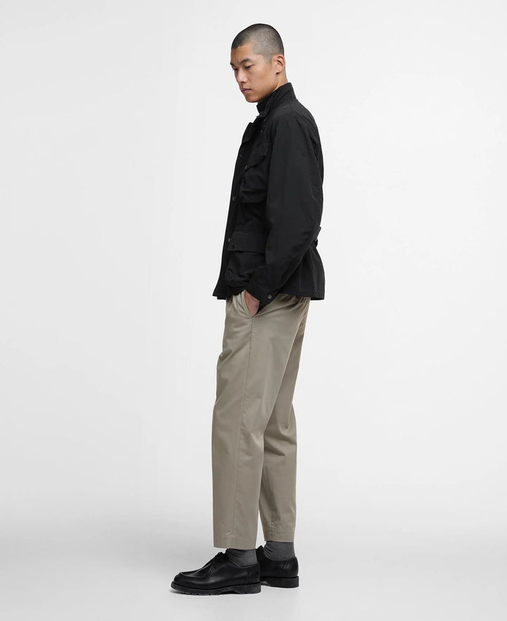B.Intl Contemporary A7 Showerproof Jacket/Jakna MSP0147