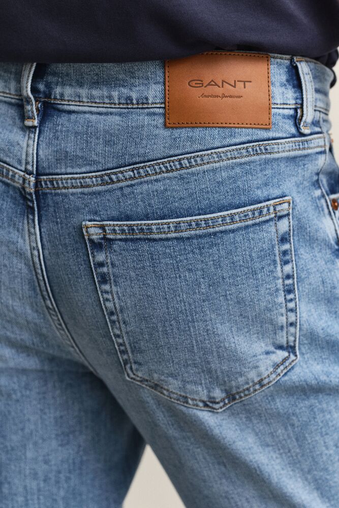 GANT Slim Fit Jeans/Traperice 1000010
