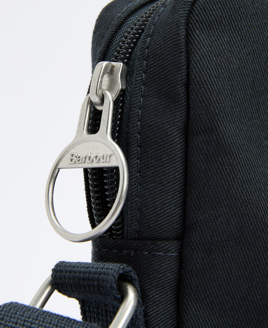 Barbour Cascade Crossbody Bag/Torba UBA0585