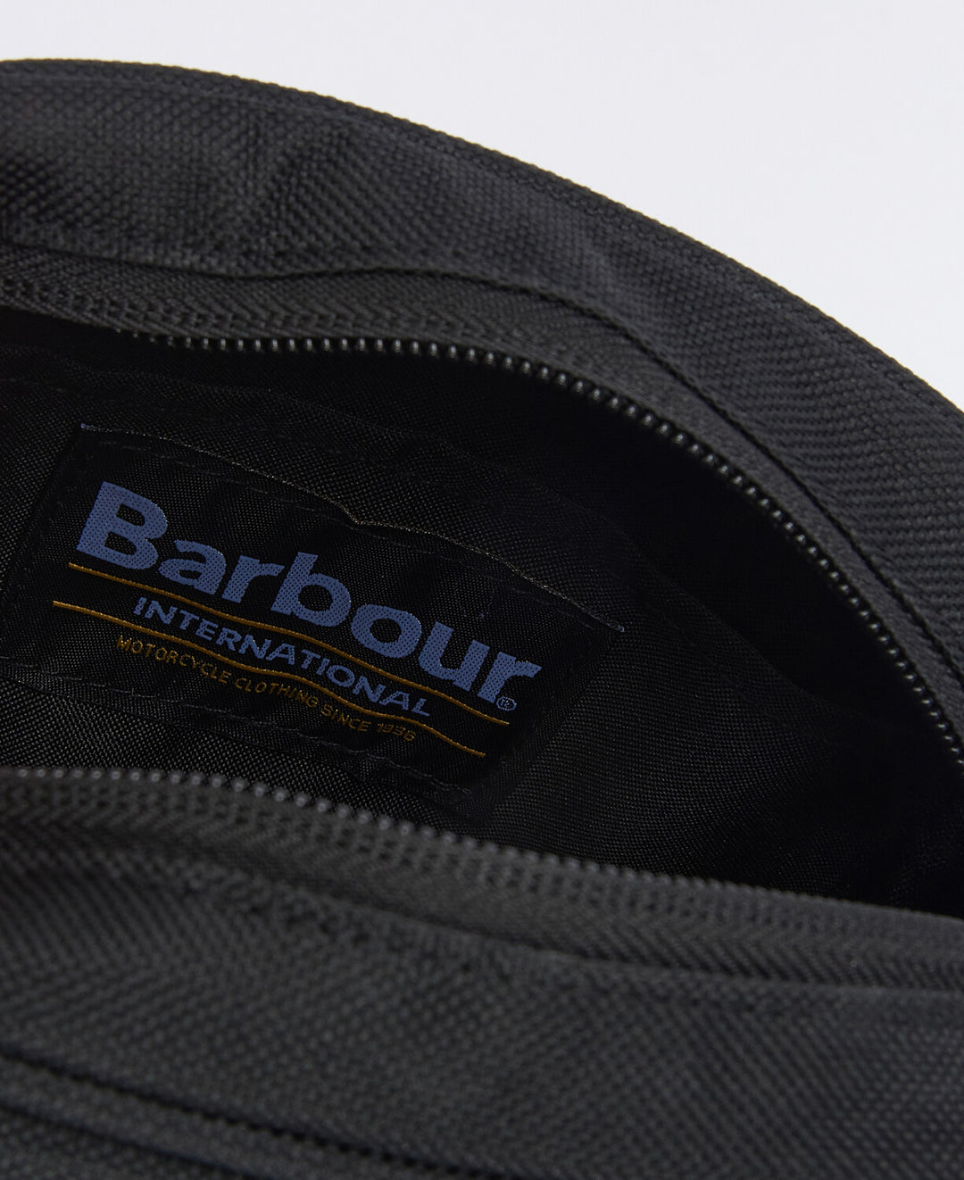 B.Intl Knockhill Cbody Black/ Torba UBA0721