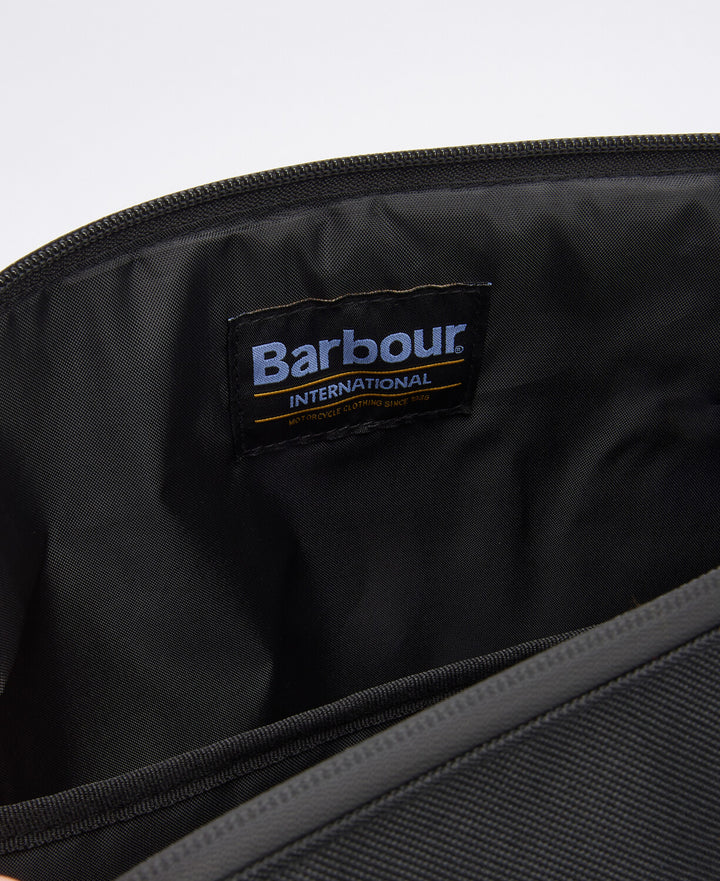 B.Intl Knockhill Essential Holdall/Torba  UBA0725