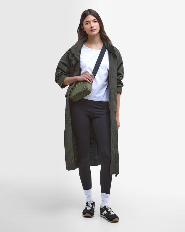 B.Intl Roxanna Showerproof Jacket/Jakna LSP0243