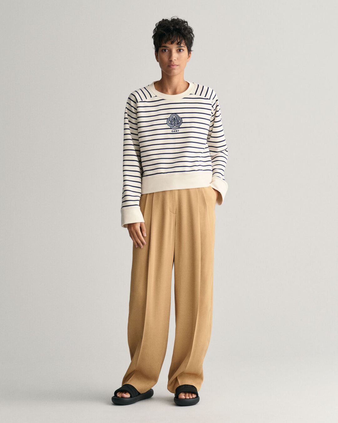 GANT Striped Monogram C-Neck Sweat/Duks 4200825