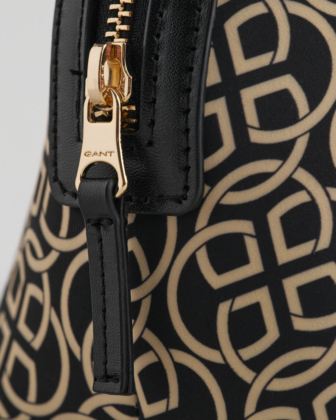 GANT G Pattern Fabric Wash Bag/Toaletna torba 4980002