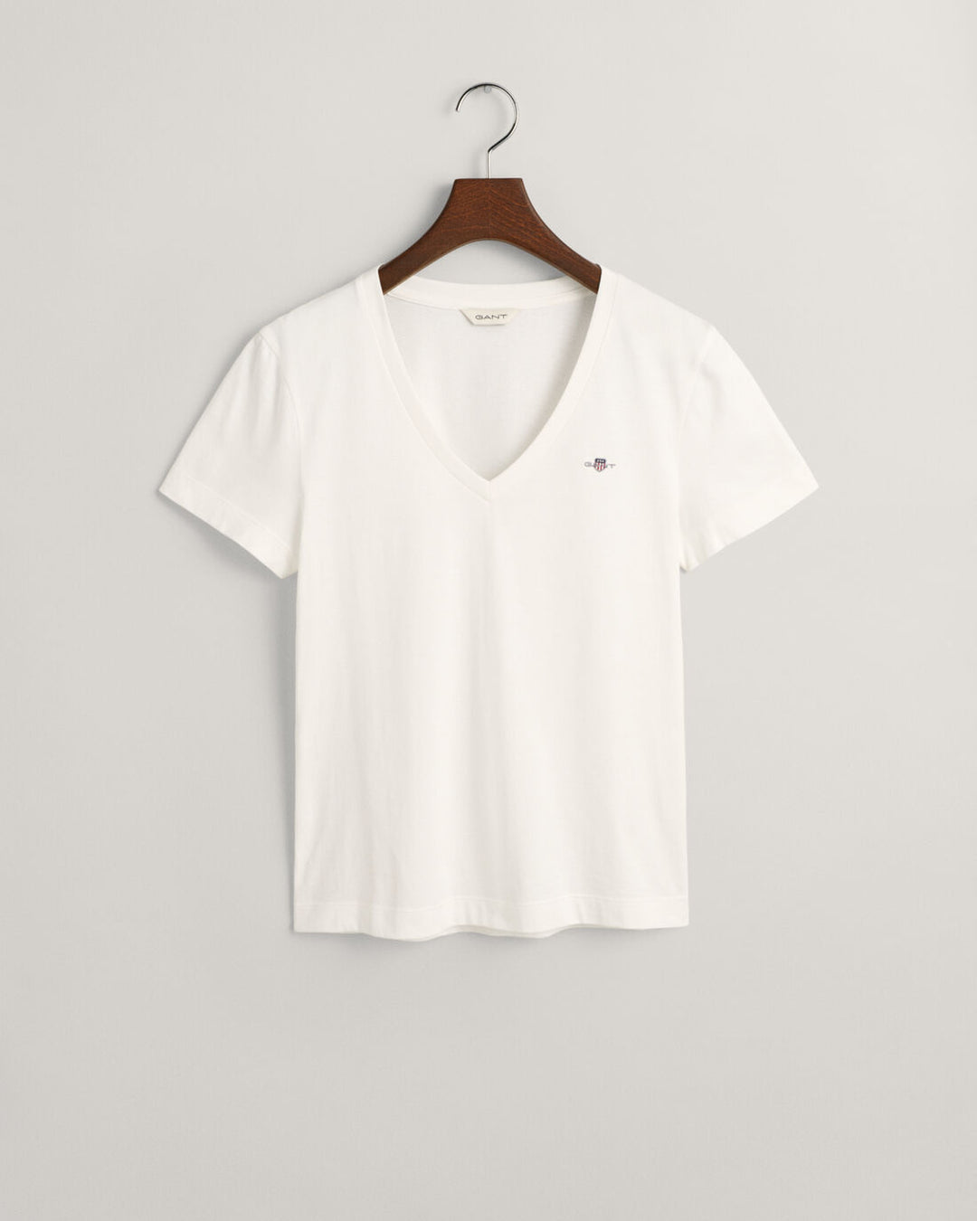 GANT Reg Shield Ss V-Neck T-Shirt/Majica 4200750