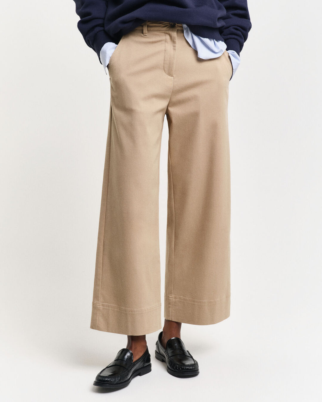 GANT Wide Leg Cropped Cotton Pants/Hlače 4150341