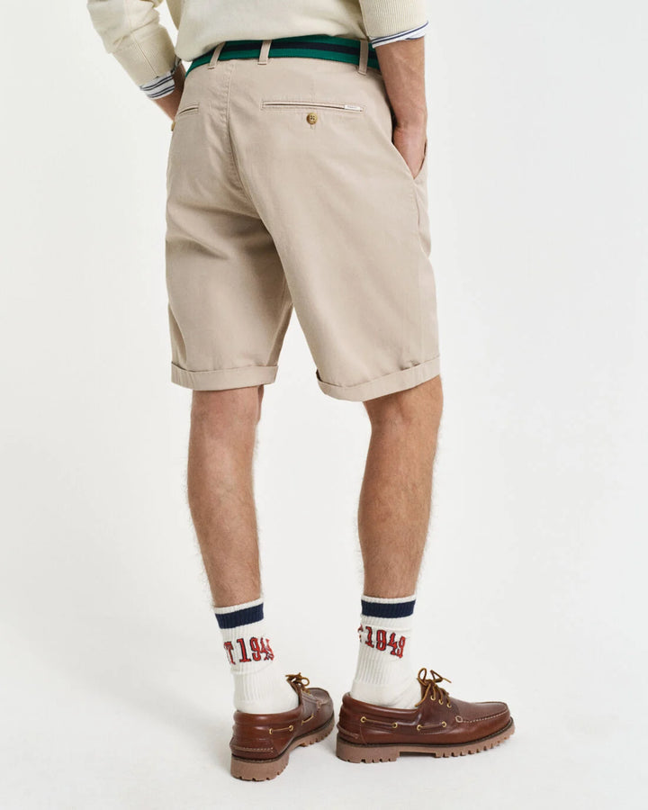 GANT Regular Sunfaded Chino Shorts/Bermude 205354