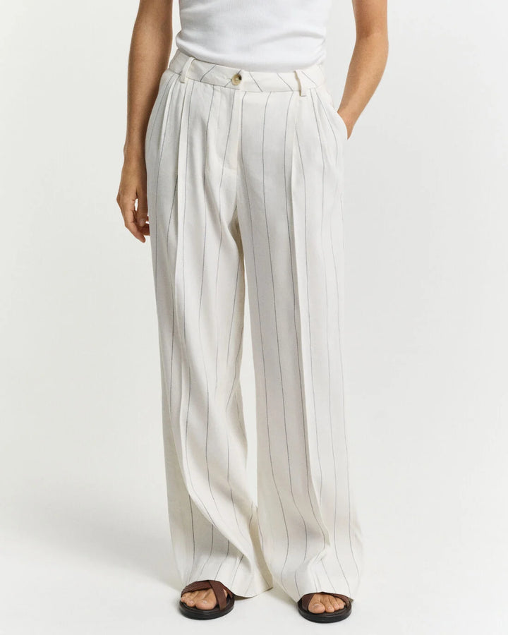 GANT Tailored Pleated Linen Blend Pants/Hlače 4150357