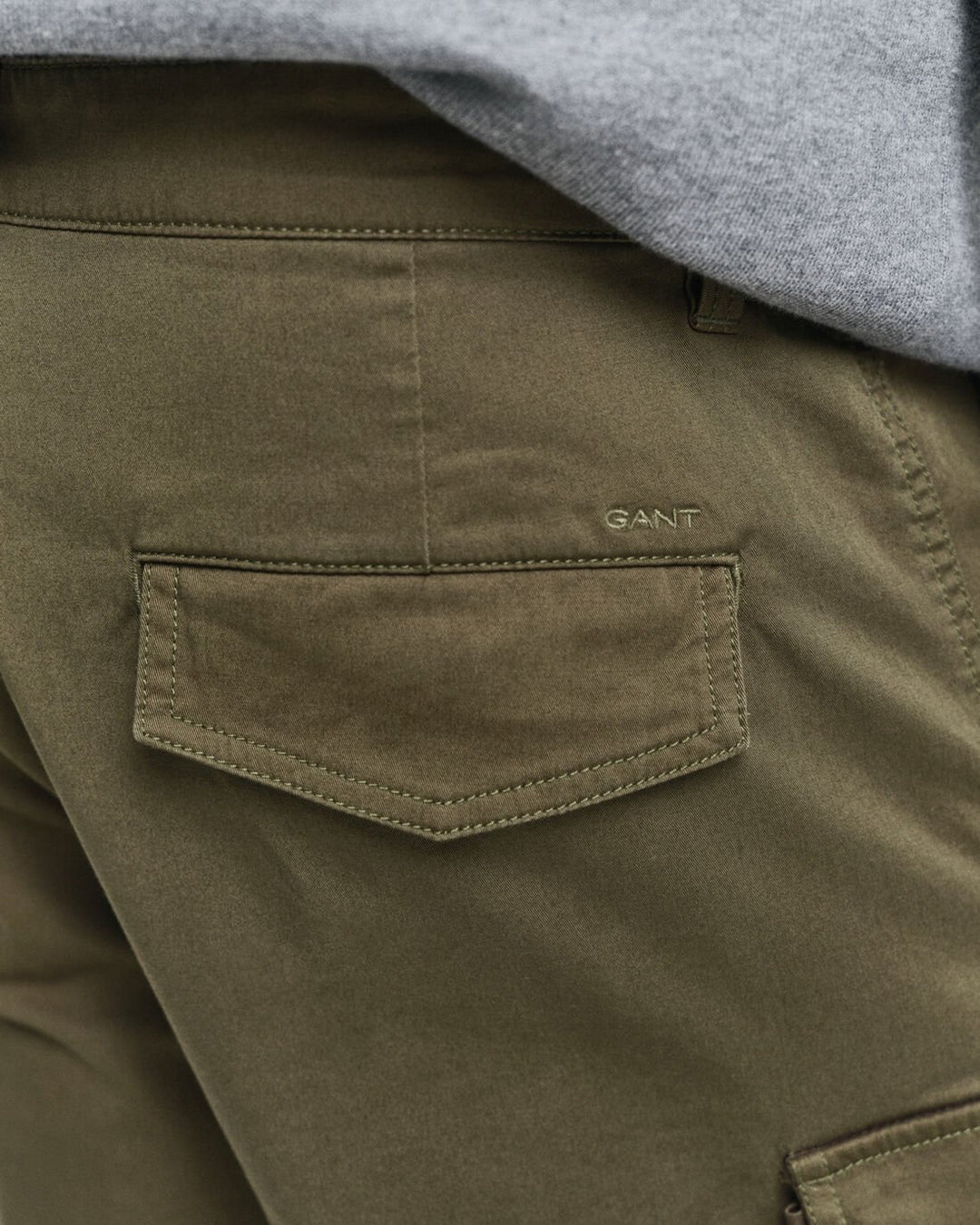 GANT Relaxed Twill Cargo Shorts/Bermude 205069