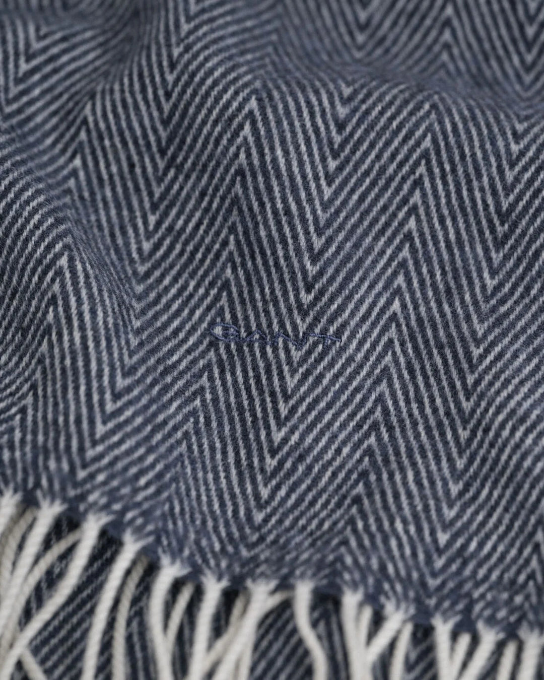 GANT Wool Herringbone Scarf/Šal 9920248