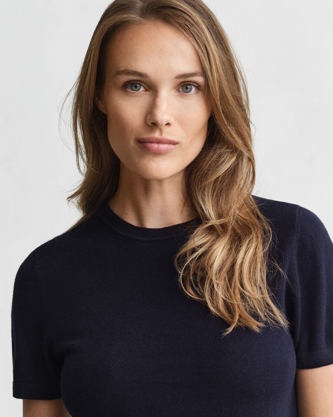 GANT Lightweight Short Sleeve Crew Neck Sweater/Pulover 4805433