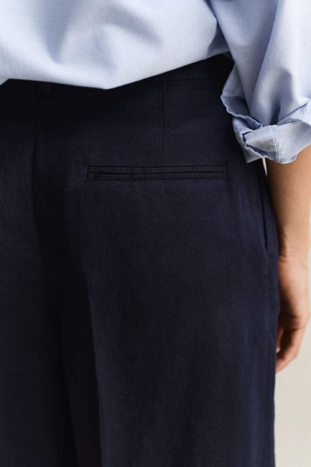 GANT Tailored Linen Blend Shorts/Bermude 4020131