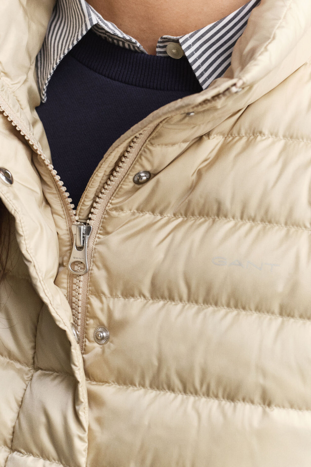 GANT Light Down Vest/Prsluk 4700480