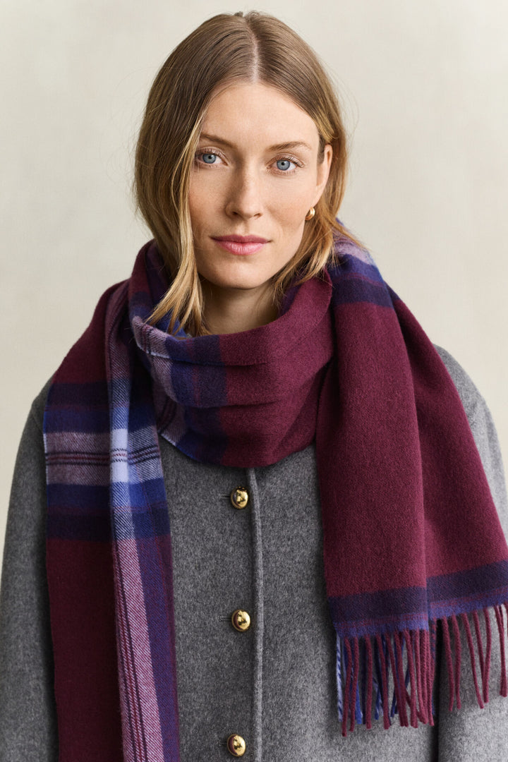 GANT Tartan Wool Scarf/Šal 4920293