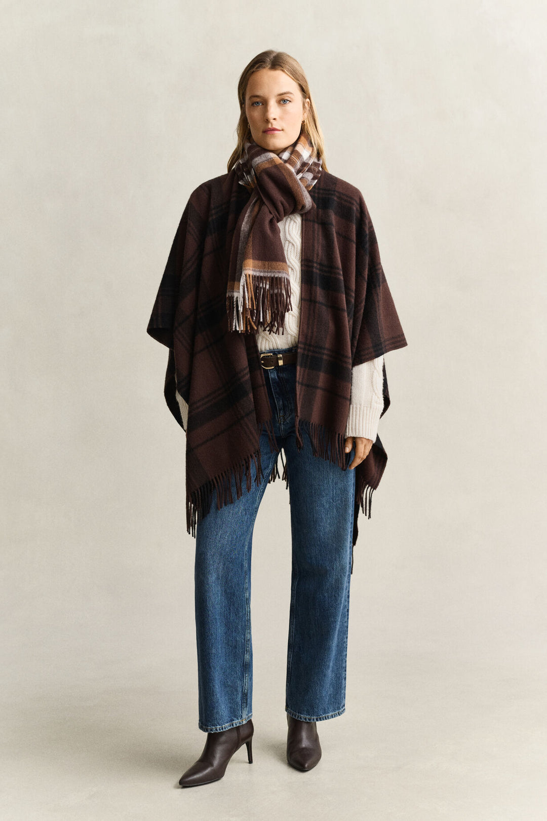 GANT Checked Wool Poncho/Šal 4920296