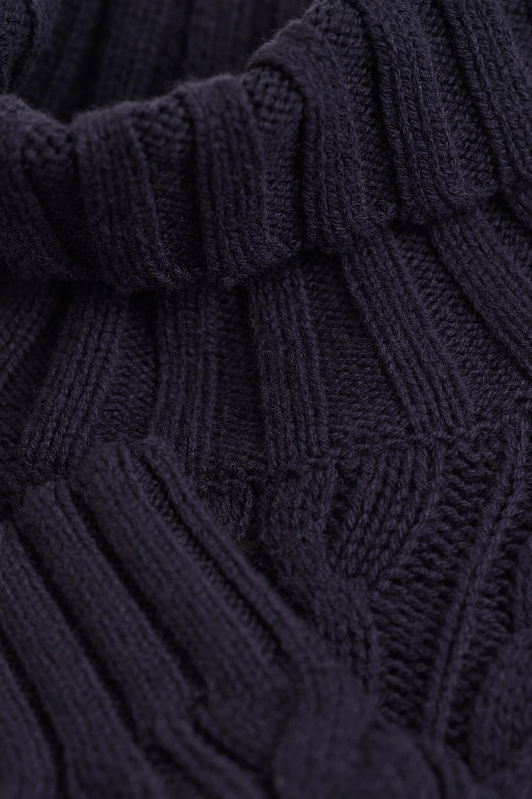 GANT Wool Blend Turtleneck Sweater/Pulover 8080008