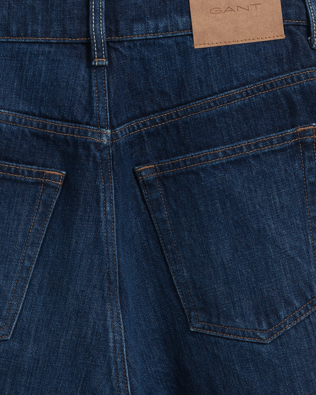 GANT Relaxed Straight Leg High-Waisted Jeans/Traperice 4100162 ODRŽIVI IZBOR