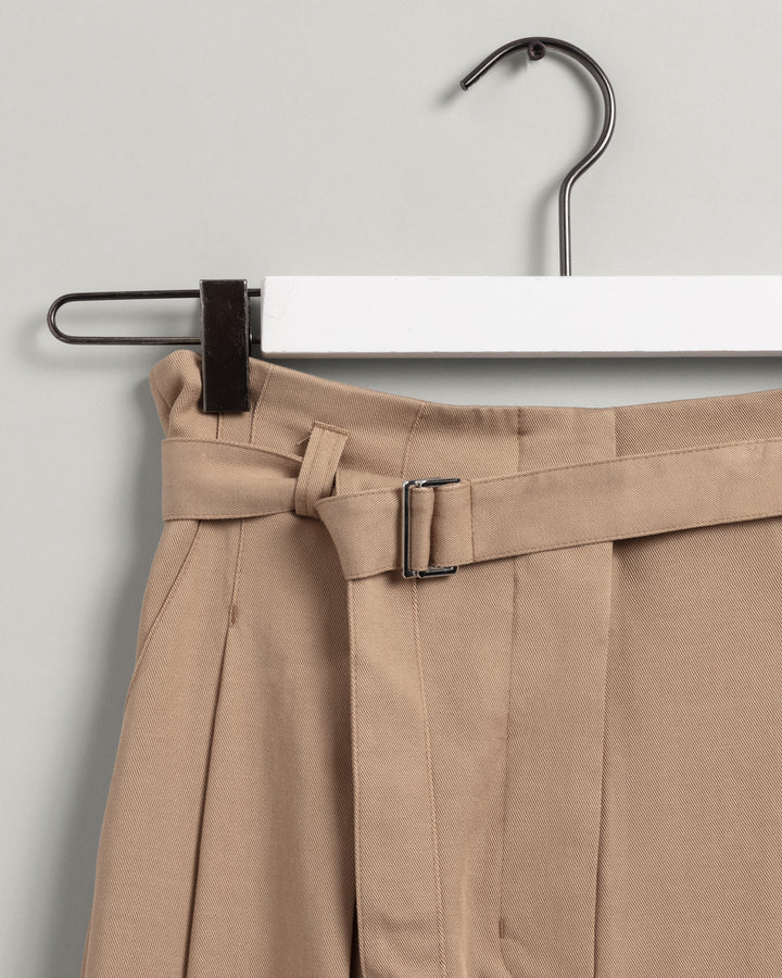 GANT High-Waisted Fluid Pleated Chinos/Hlače 4150225