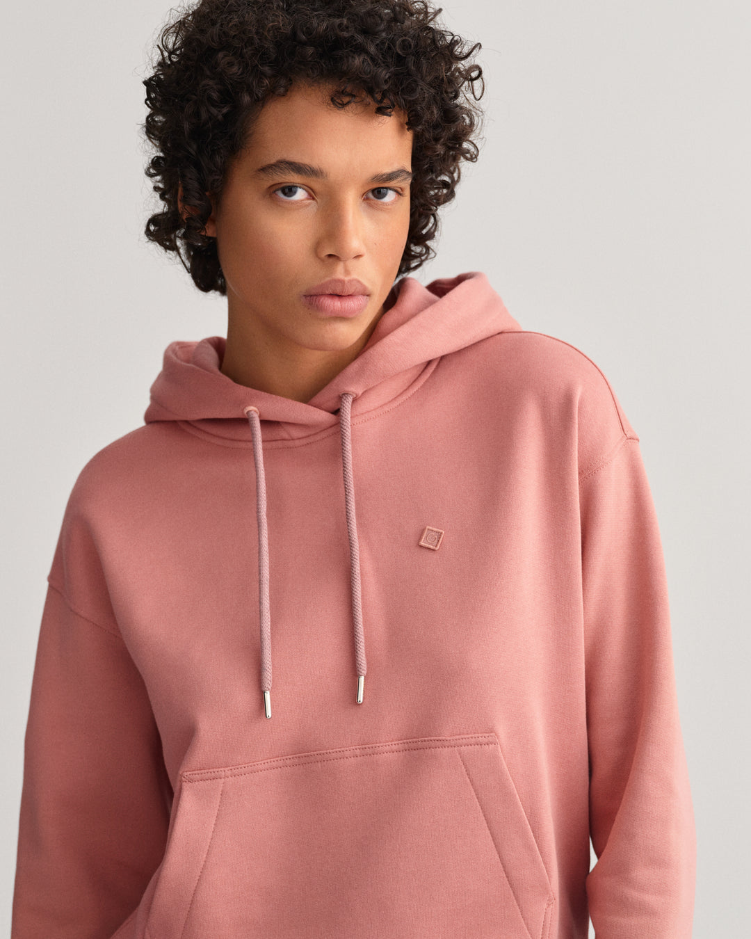 GANT Icon G Essential Hoodie/Pulover 4200644 ODRŽIVI IZBOR