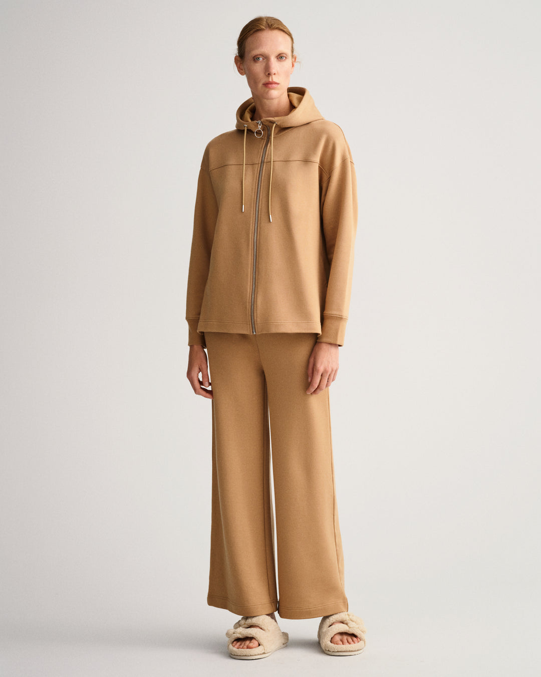GANT Flared Sweat Pants/Trenerka (donji dio) 4203914