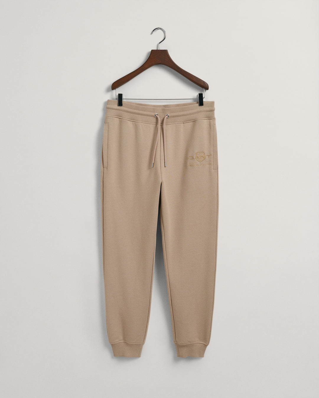 GANT Regular Tonal Shield Sweatpants/Donji dio trenerke 2039023