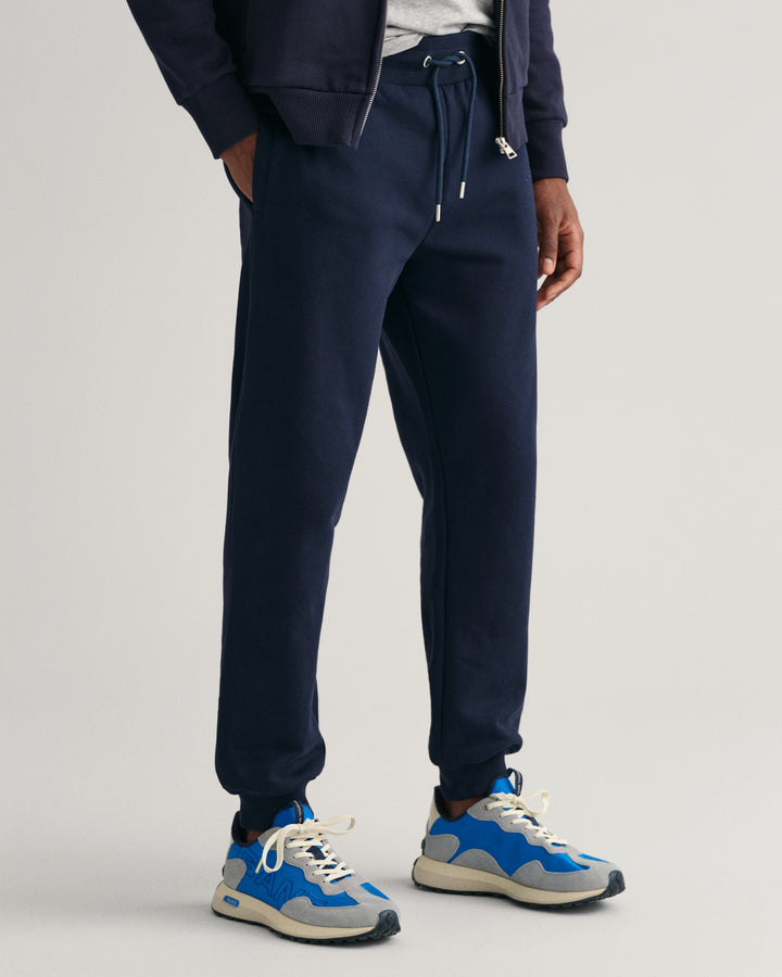 GANT Regular Tonal Shield Sweatpants/Donji dio trenerke 2039023