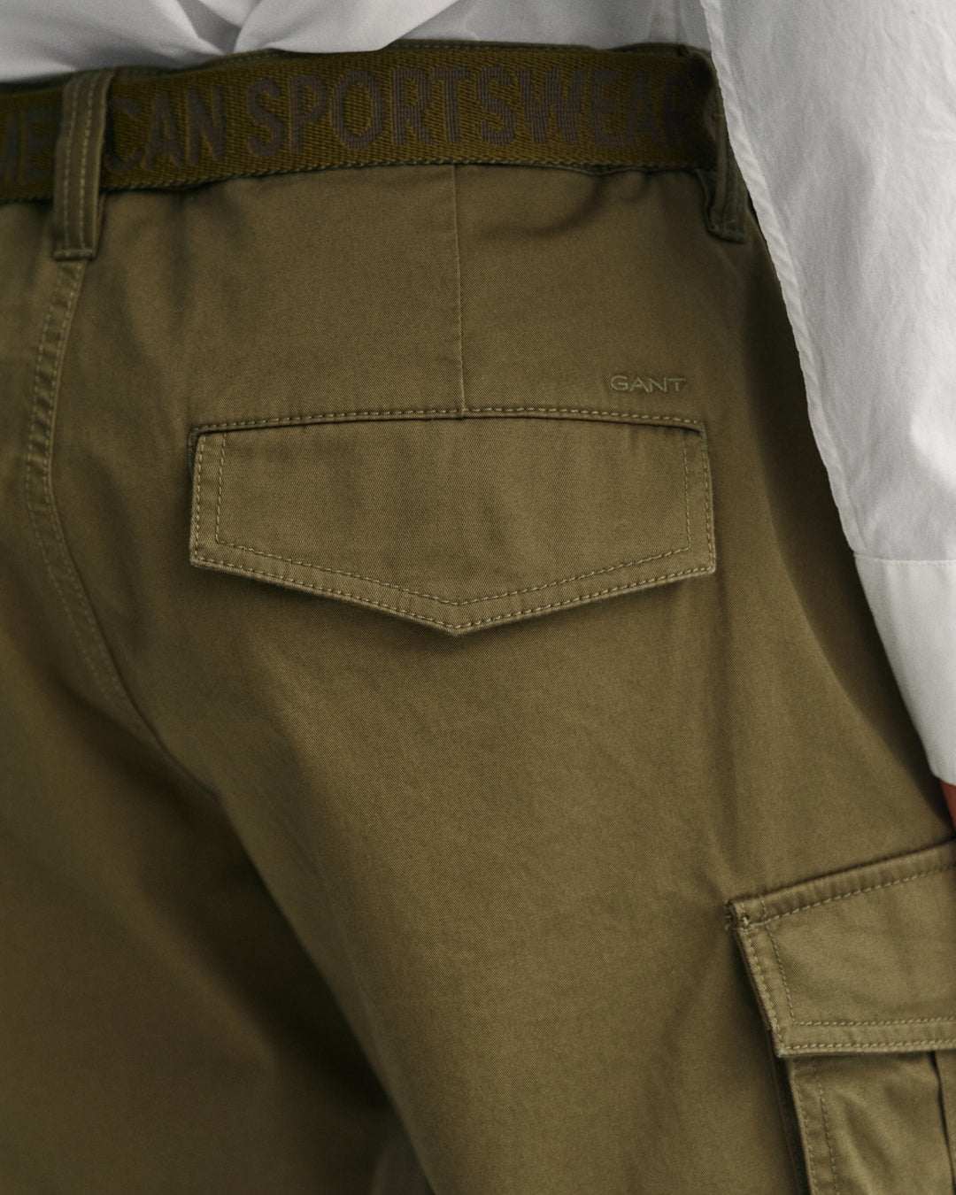 GANT Relaxed Twill Cargo Shorts/Bermude 205044