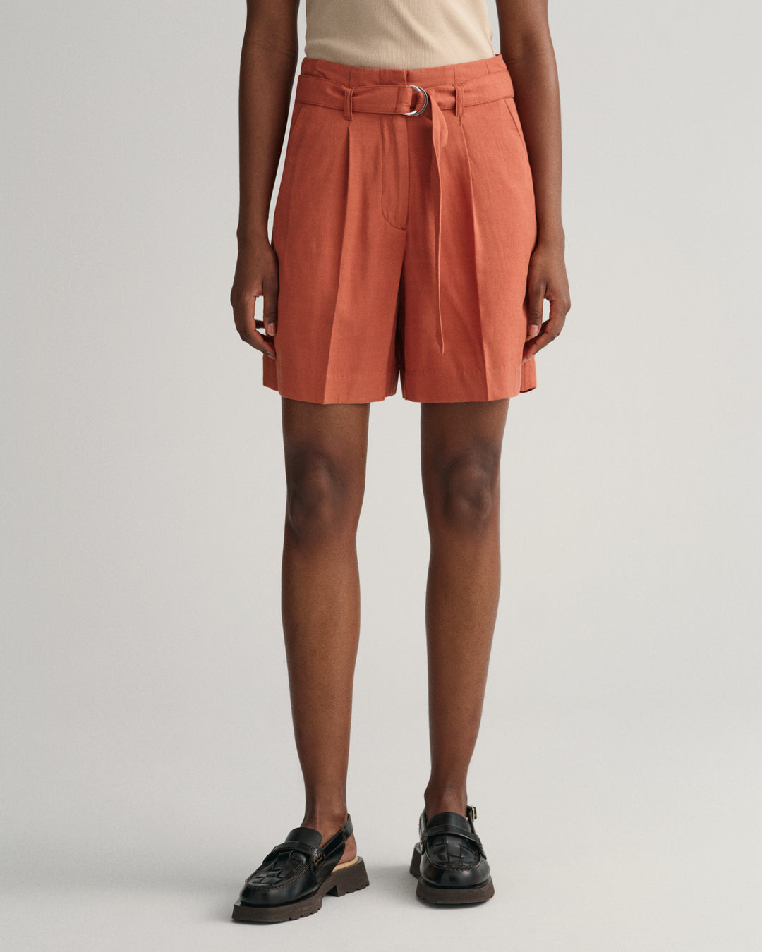 GANT Relaxed Belted Shorts/Bermude 4020074