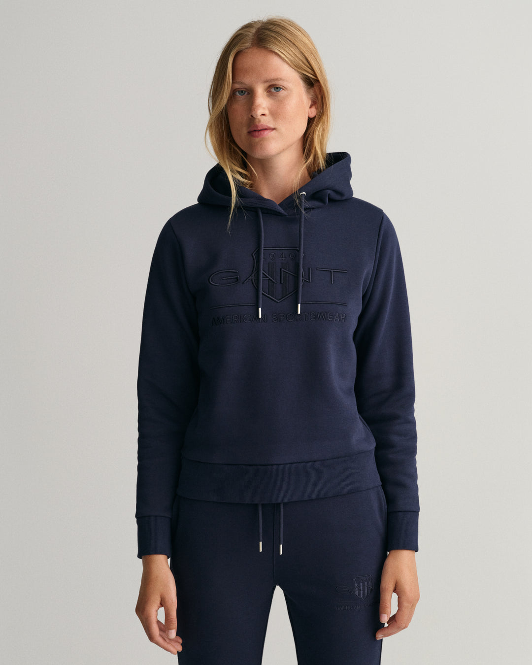 GANT Tonal Archive Shield Hoodie/Duks 4203648