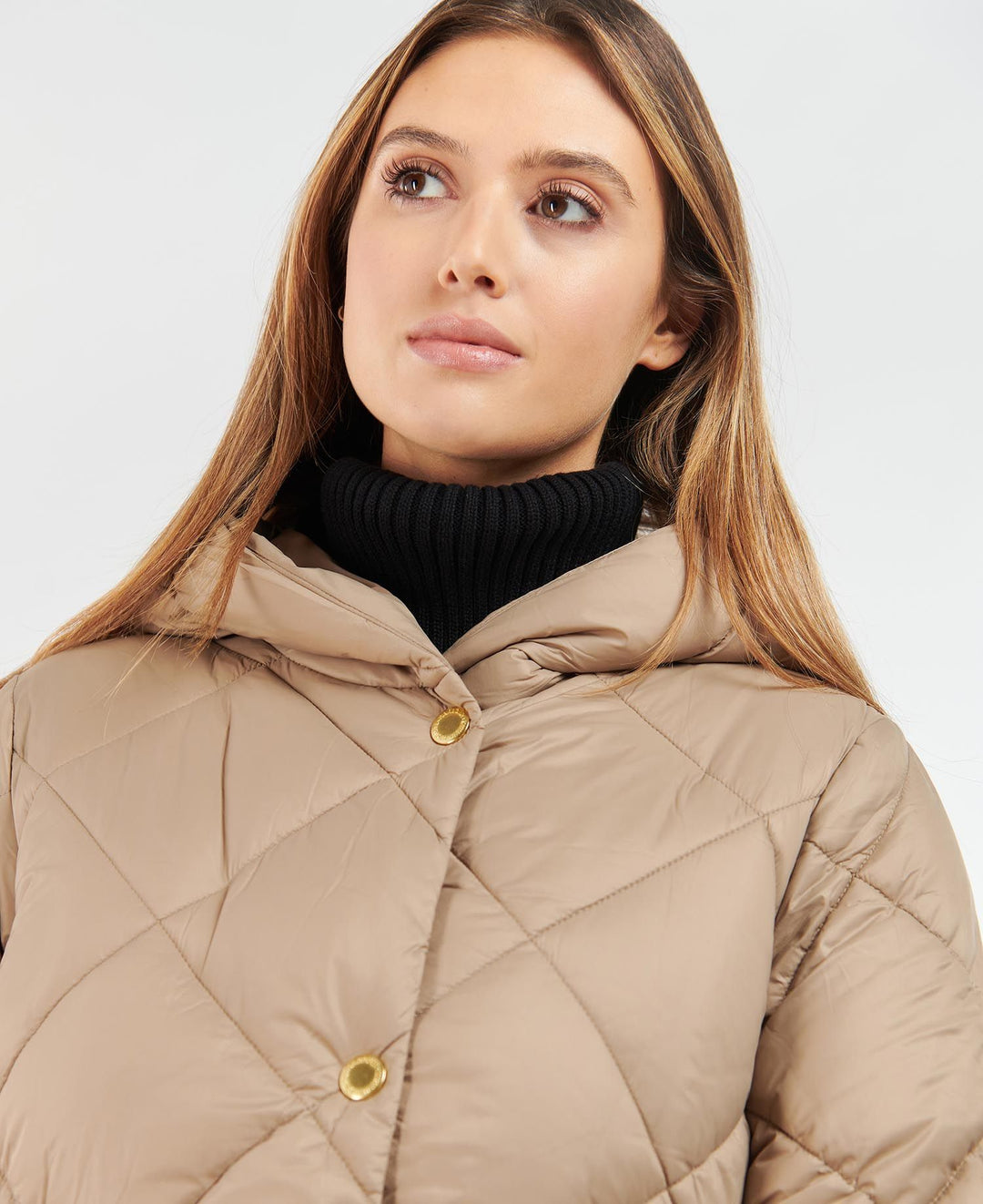 B. Intl Volante Quilt  /Jakna LQU1494